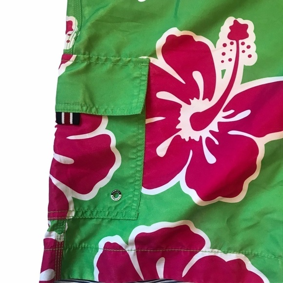 Tommy Hilfiger Green Floral Swim Trunks Shorts - Picture 2 of 6